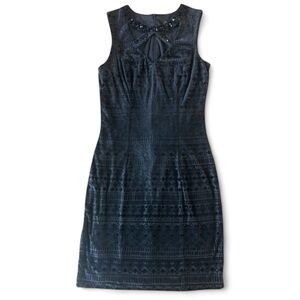 Guess Black Velvet Burnout Sheath Dress Sz 6 Sleeveless Embellished Cocktail LBD